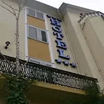 Art Hotel Nirvana